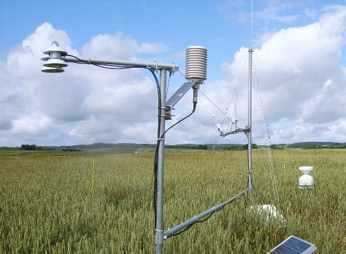 Eddy covariance stations